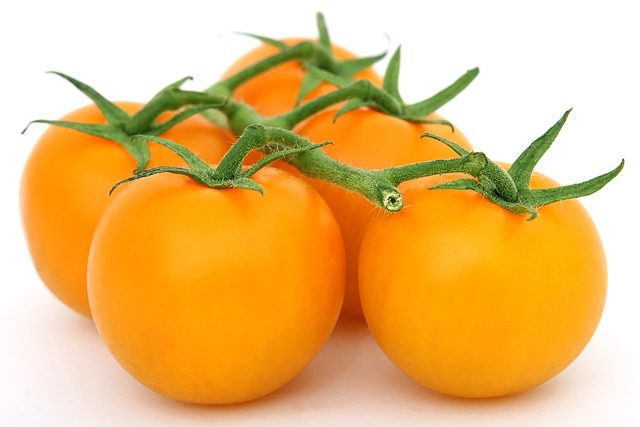 how to grow yellow tomatoes