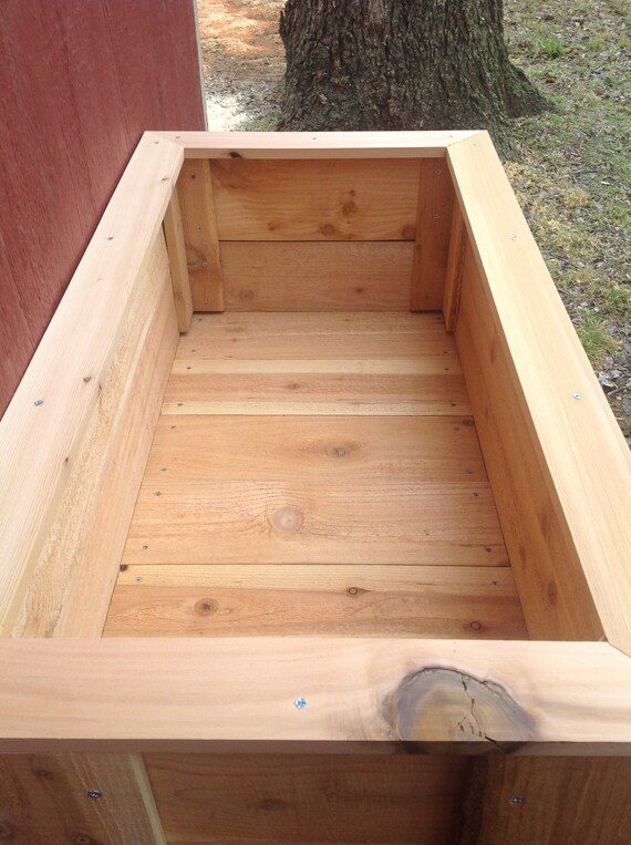 Cedar wood rectangular standing planter box